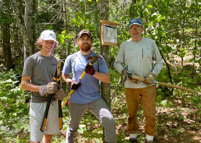 Trail Connections to Thayer Brook Preserve Complete